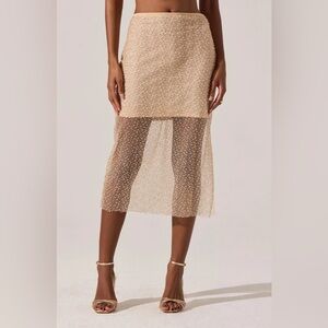 ASTR
MESSINA SKIRT | CHAMPAGNE